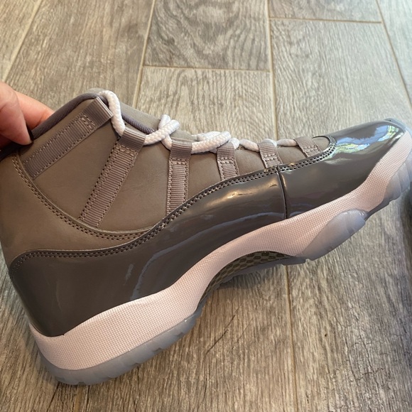 Air Jordan 11 Retro (2021) - Picture 7 of 11